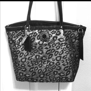 Coach purse & wristlet